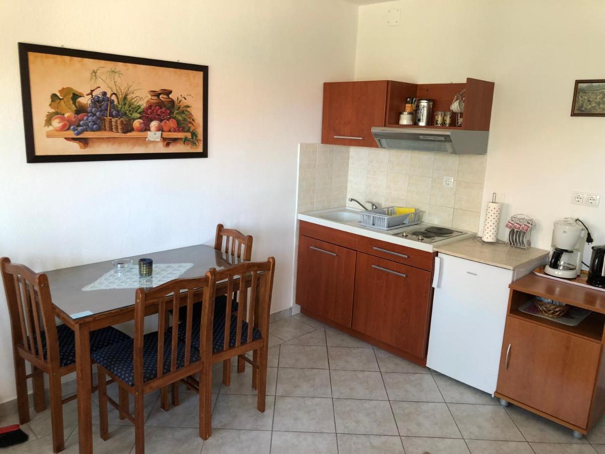 Apartmani Area Doma Trogir Exterior foto